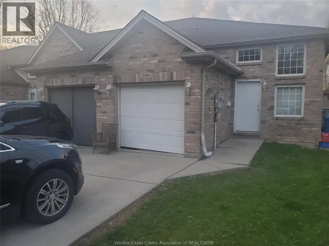 2266 LAMONT, Windsor, Ontario N9E4X4