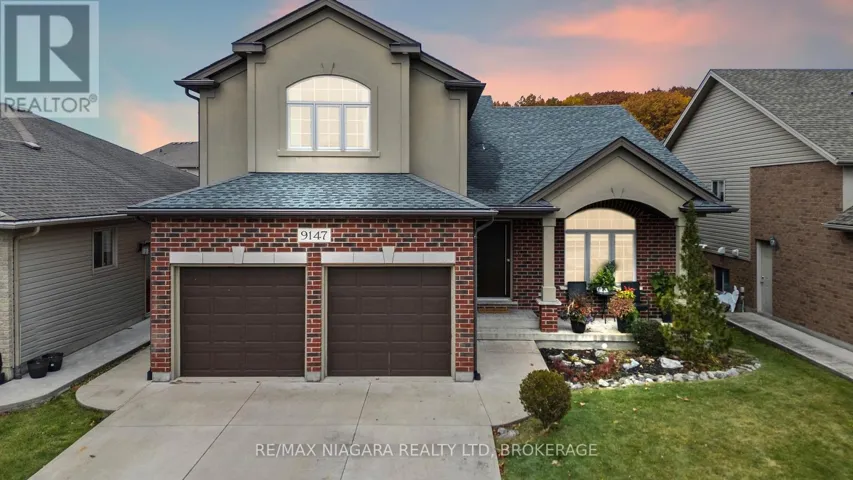 9147 HENDERSHOT BOULEVARD, Niagara Falls (Forestview), Ontario L2H0E3
