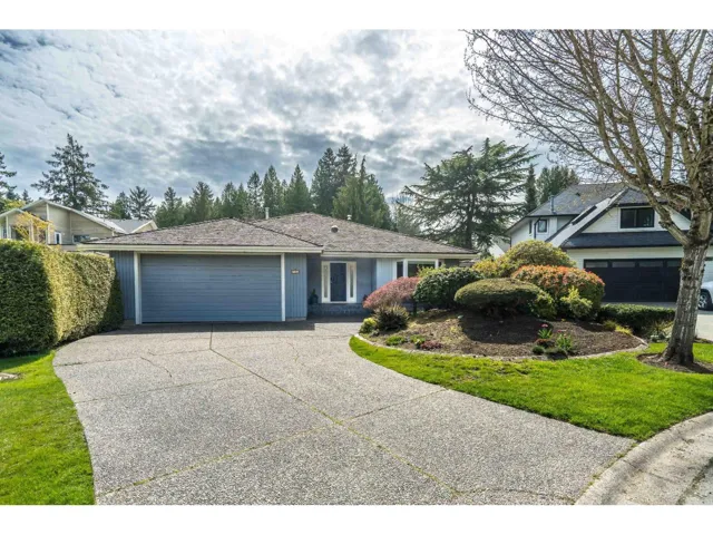 2426 125A STREET, Surrey, British Columbia V4A8H8