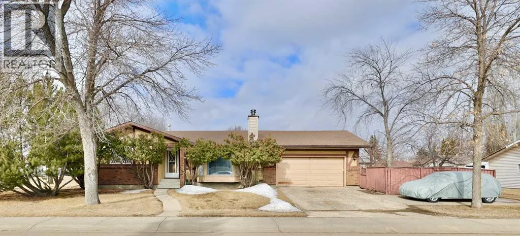 78 Elliott Drive, Camrose, Alberta T4V3J1