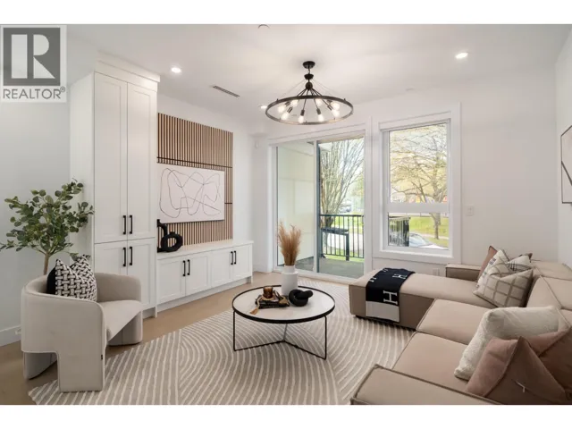 4826 DUCHESS STREET, Vancouver, British Columbia V5R3L6