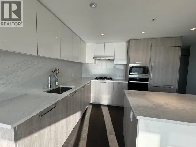 8199 CAPSTON, Richmond, British Columbia V6X0V1