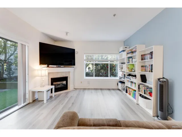 111 8976 208 STREET, Langley, British Columbia V1M2Y8