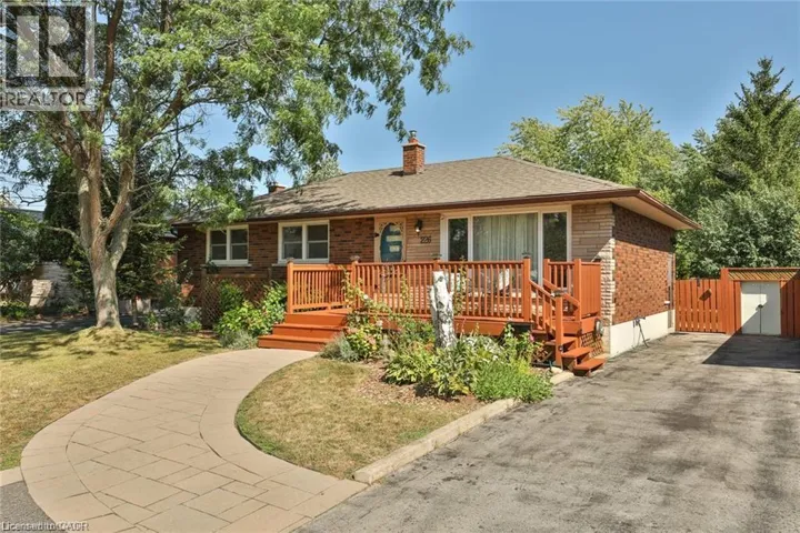 226 BEL-AIR Avenue, Stoney Creek, Ontario L8E5K2