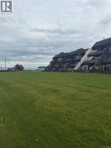 203 2740 Island Hwy S, Campbell River, British Columbia V9W1C7