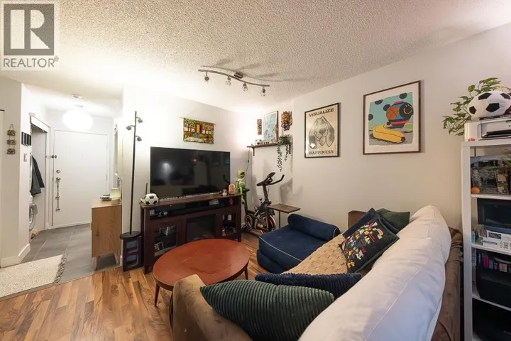 209 1345 COMOX STREET, Vancouver, British Columbia V6E4E4