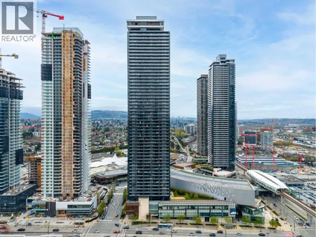 4605 4510 HALIFAX WAY, Burnaby, British Columbia V5C0K4