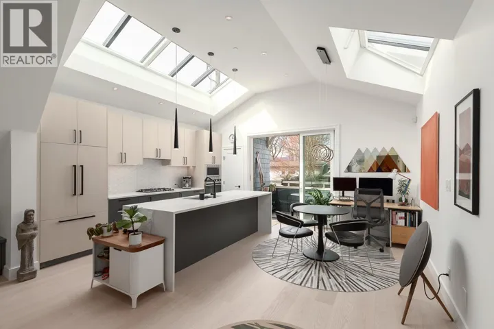 3861 WILLOW STREET, Vancouver, British Columbia V5Z4M7