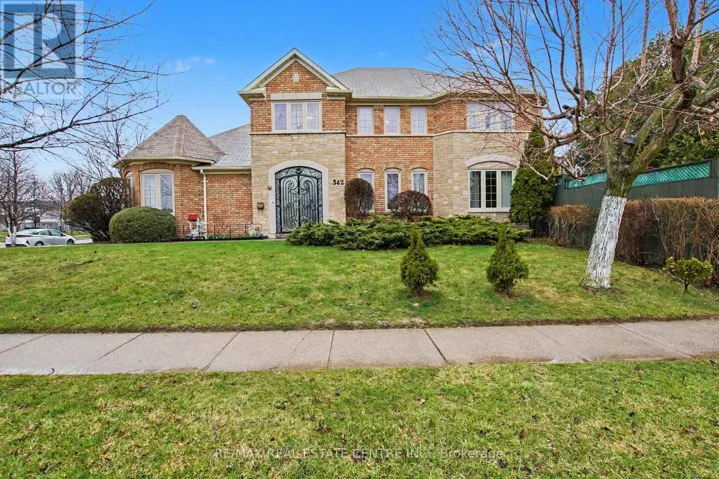 342 SAGINAW PARKWAY, Cambridge, Ontario N1T1R8