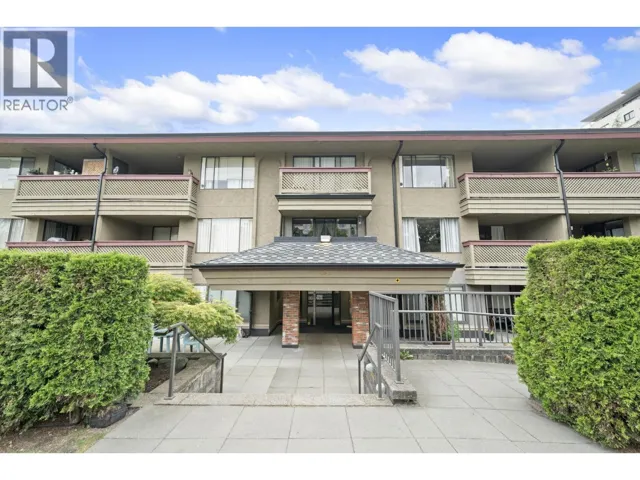213 436 SEVENTH STREET, New Westminster, British Columbia V3M3L3