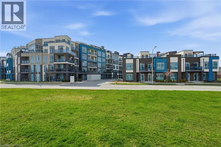 10 CONCORD Place Unit# 304, Grimsby, Ontario L3M0G6