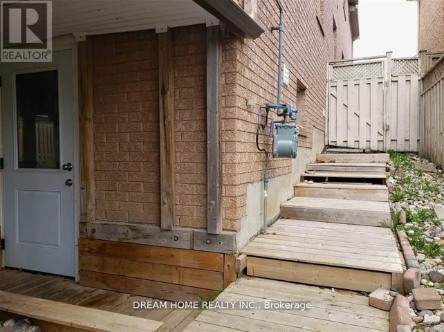 BSMT - 3 SALT CREEK AVENUE, Richmond Hill (Westbrook), Ontario L4S1R3