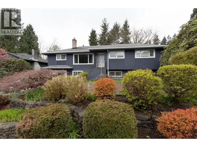 923 PLYMOUTH DRIVE, North Vancouver, British Columbia V7H2H9