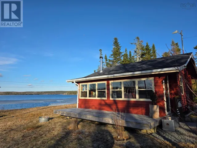 60 Hummingbird Lane, Loch Lomond, Nova Scotia B2E1C4