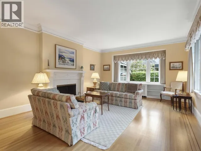 4XXX MARGUERITE STREET, Vancouver, British Columbia V6J4G7