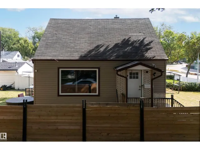 6014 120 AV NW, Edmonton, Alberta T5W1L7