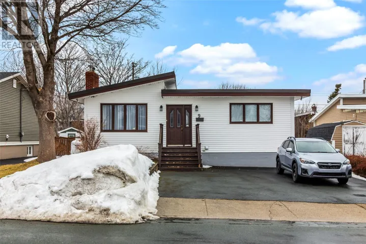 9 St. Laurent Street, St. John's, Newfoundland & Labrador A1A2V3