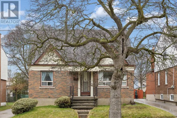 10 EASTGATE CRESCENT, Toronto (Clairlea-Birchmount), Ontario M1L1W9