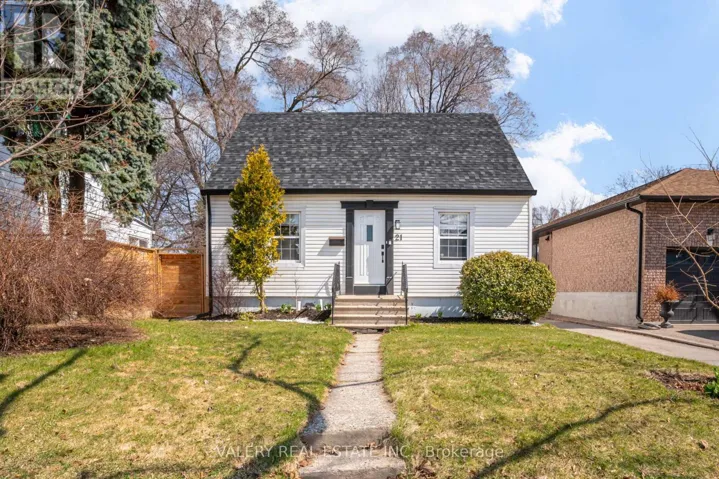 21 AVON PARK DRIVE, Toronto (Stonegate-Queensway), Ontario M8Z3X4