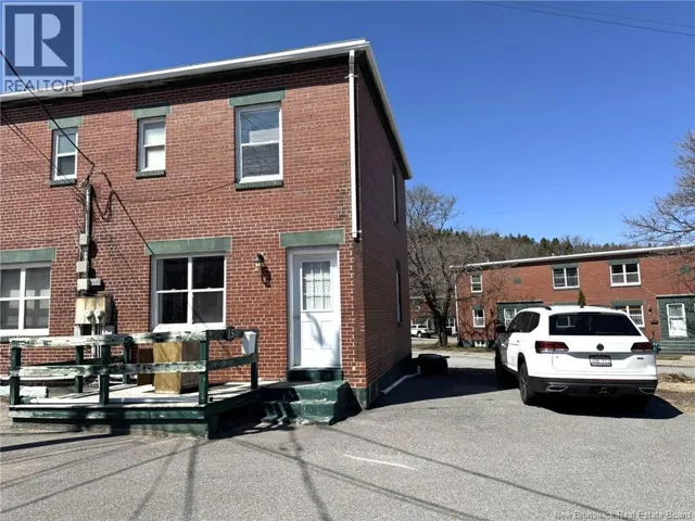 15 McKenna Crescent, Saint John, New Brunswick E2K4C7