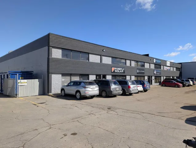 9620 45 Avenue NW, Edmonton, Alberta T6E5Y9
