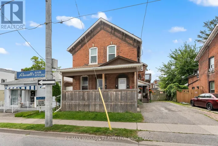 20 NIAGARA STREET, St. Catharines (E. Chester), Ontario L2R4K2