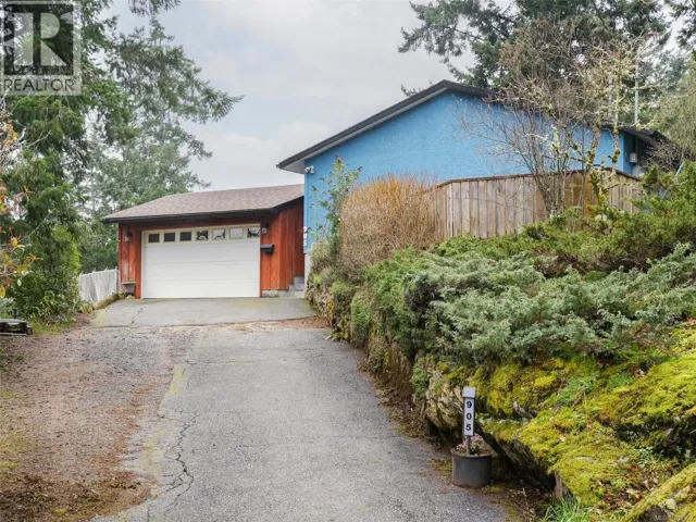 905 Gade Rd, Langford, British Columbia V9B4Z6