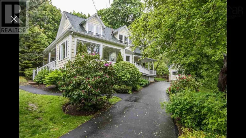 53 Rutledge Street, Bedford, Nova Scotia B4A1X2