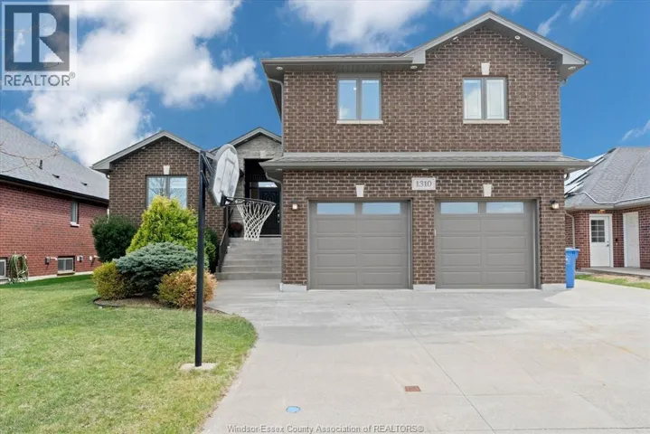 1310 DEER RUN TRAIL, Lakeshore, Ontario N0R1V0