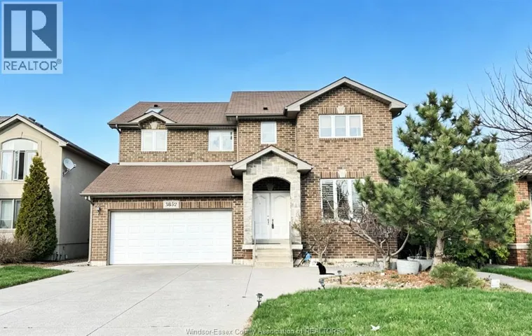 3852 Concord, Windsor, Ontario N9G3B3