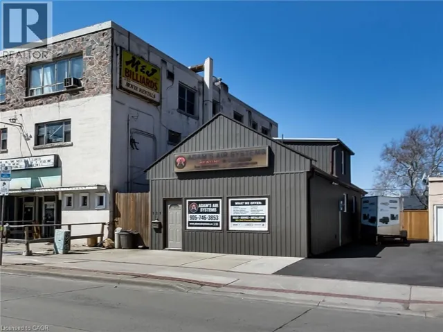 229 PARKDALE Avenue N, Hamilton, Ontario L8H5X4