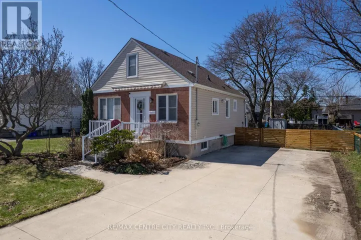 785 STRAND STREET, London East (East G), Ontario N5Y1T2