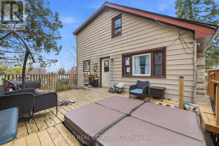345 LINWOOD AVENUE, Orillia, Ontario L3V2W8