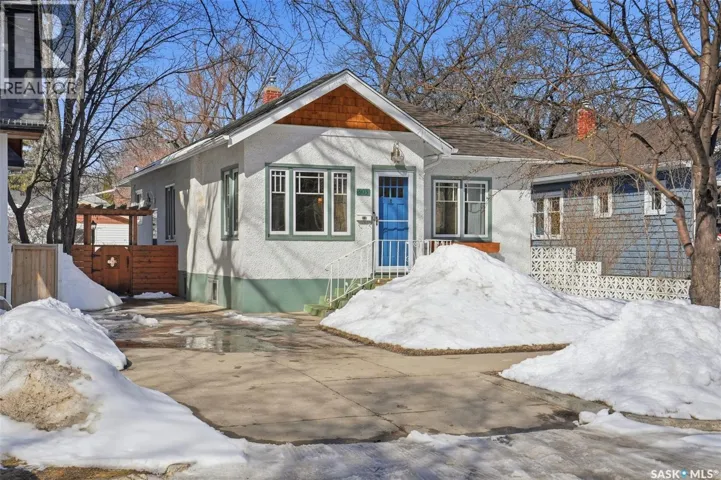 903 6th AVENUE N, Saskatoon, Saskatchewan S7K2T3