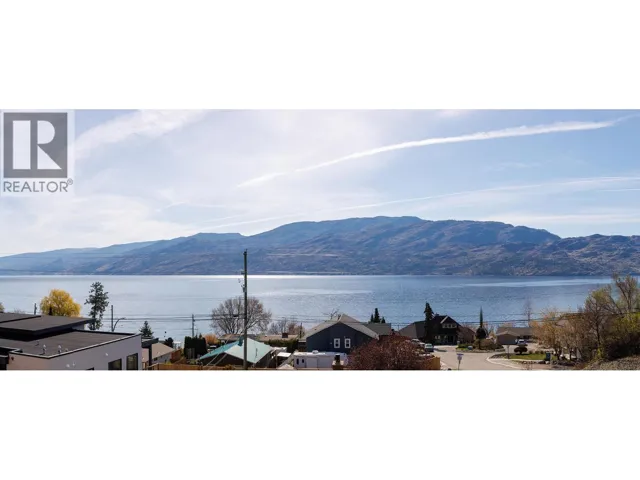 5304 Buchanan Road Unit# 201, Peachland, British Columbia V0H1X1
