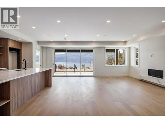 5304 Buchanan Road Unit# 102, Peachland, British Columbia V0H1X1