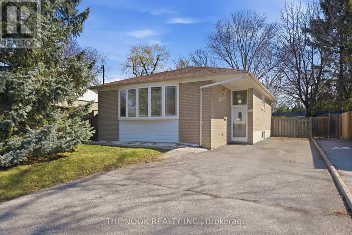 1005 CENTRE STREET N, Whitby (Williamsburg), Ontario L1N4V4