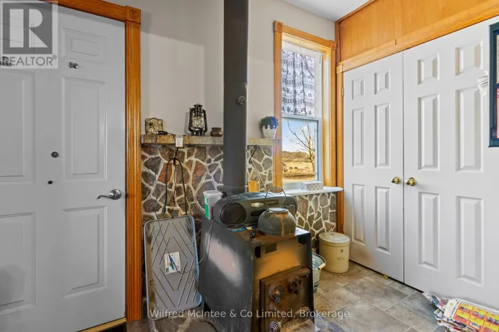 780