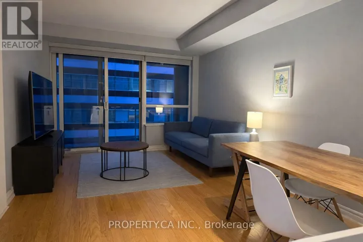 915 - 270 WELLINGTON STREET W, Toronto (Waterfront Communities), Ontario M5V3P5