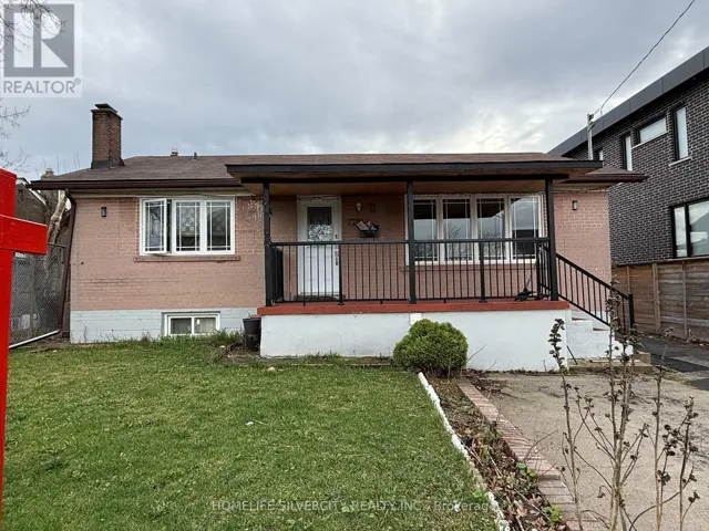 7208 HERMITAGE ROAD, Mississauga (Malton), Ontario L4T2S4