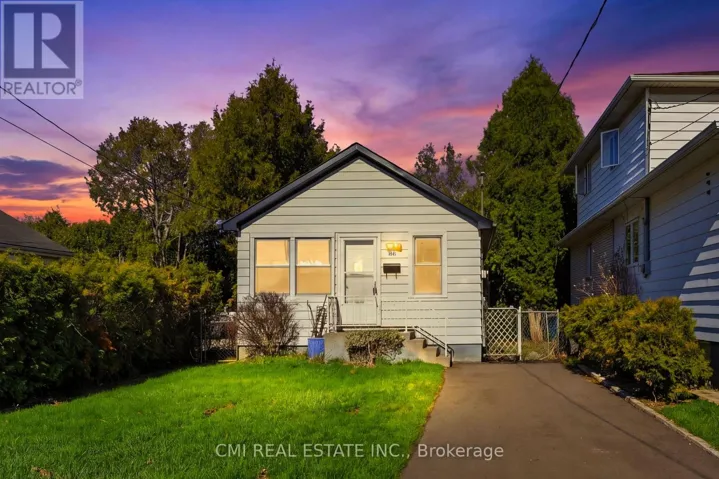 86 ADAIR AVENUE S, Hamilton (Glenview), Ontario L8K3S5