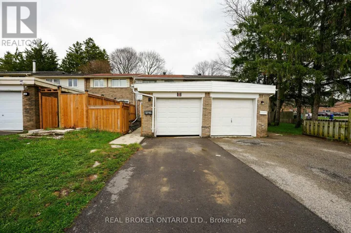 8 RALGREEN CRESCENT, Kitchener, Ontario N2M1T9