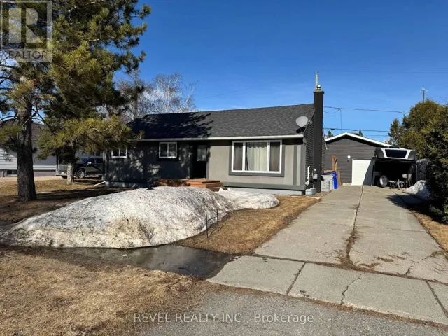 714 EYRE BOULEVARD, Timmins (TNW - Upper Melrose), Ontario P4N4Z4