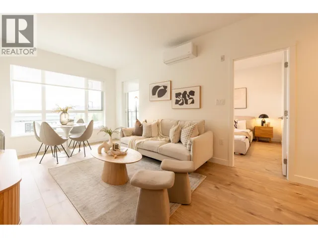 605 3596 MALSUM DRIVE, North Vancouver, British Columbia V7G0B5