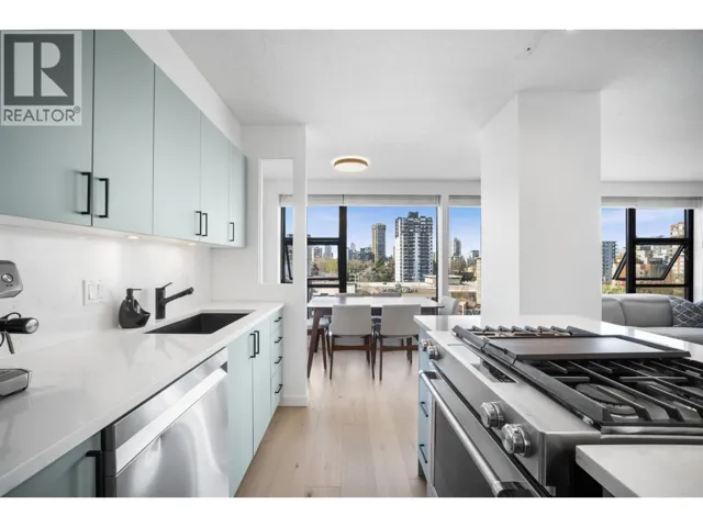 1002 1723 ALBERNI STREET, Vancouver, British Columbia V6G3G9