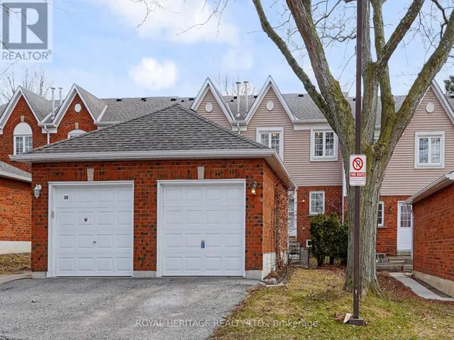 39 - 10 BASSETT BOULEVARD, Whitby (Pringle Creek), Ontario L1N9C4