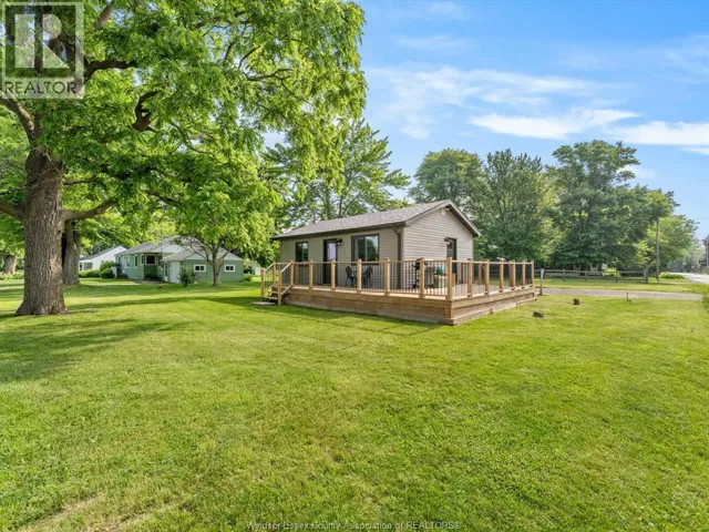 8650 Malden ROAD, LaSalle, Ontario N9J2V7