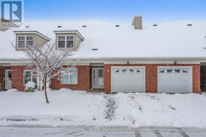 10 - 2705 KINGSWAY DRIVE, Kitchener, Ontario N2C2T2