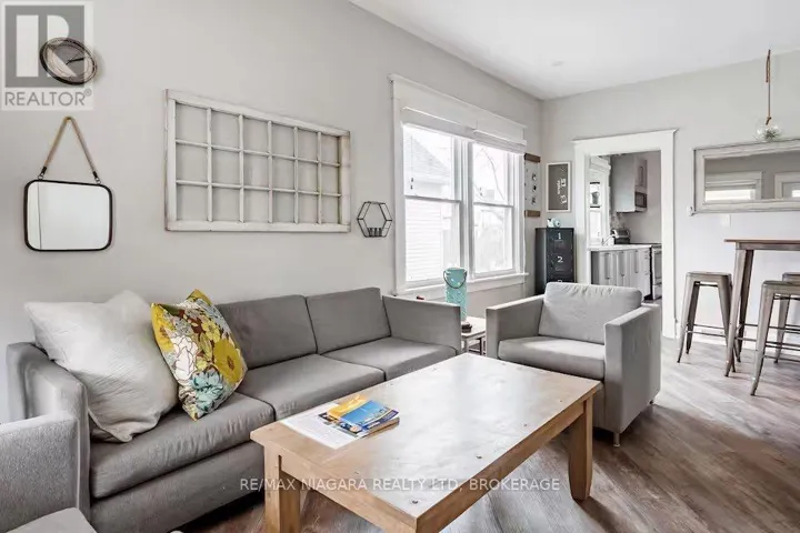 5700 SPRING STREET, Niagara Falls (Hospital), Ontario L2G1P8