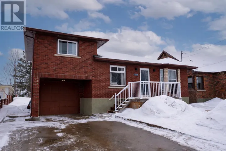 268 Leslie AVE, Thunder Bay, Ontario P7A1W6